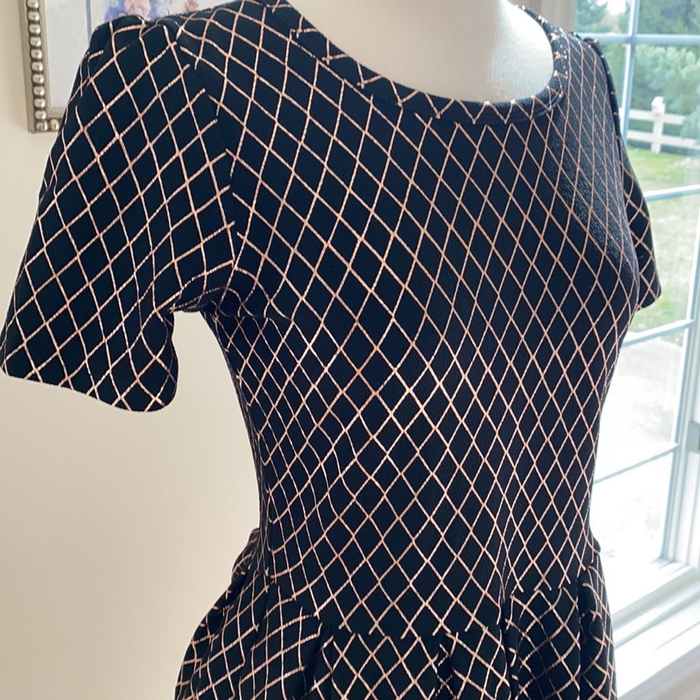 • Lularoe Elegant Amelia Dress • - Picture 5 of 9